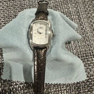 Ladies Invicta Black Leather Lumpa Square Face Watch